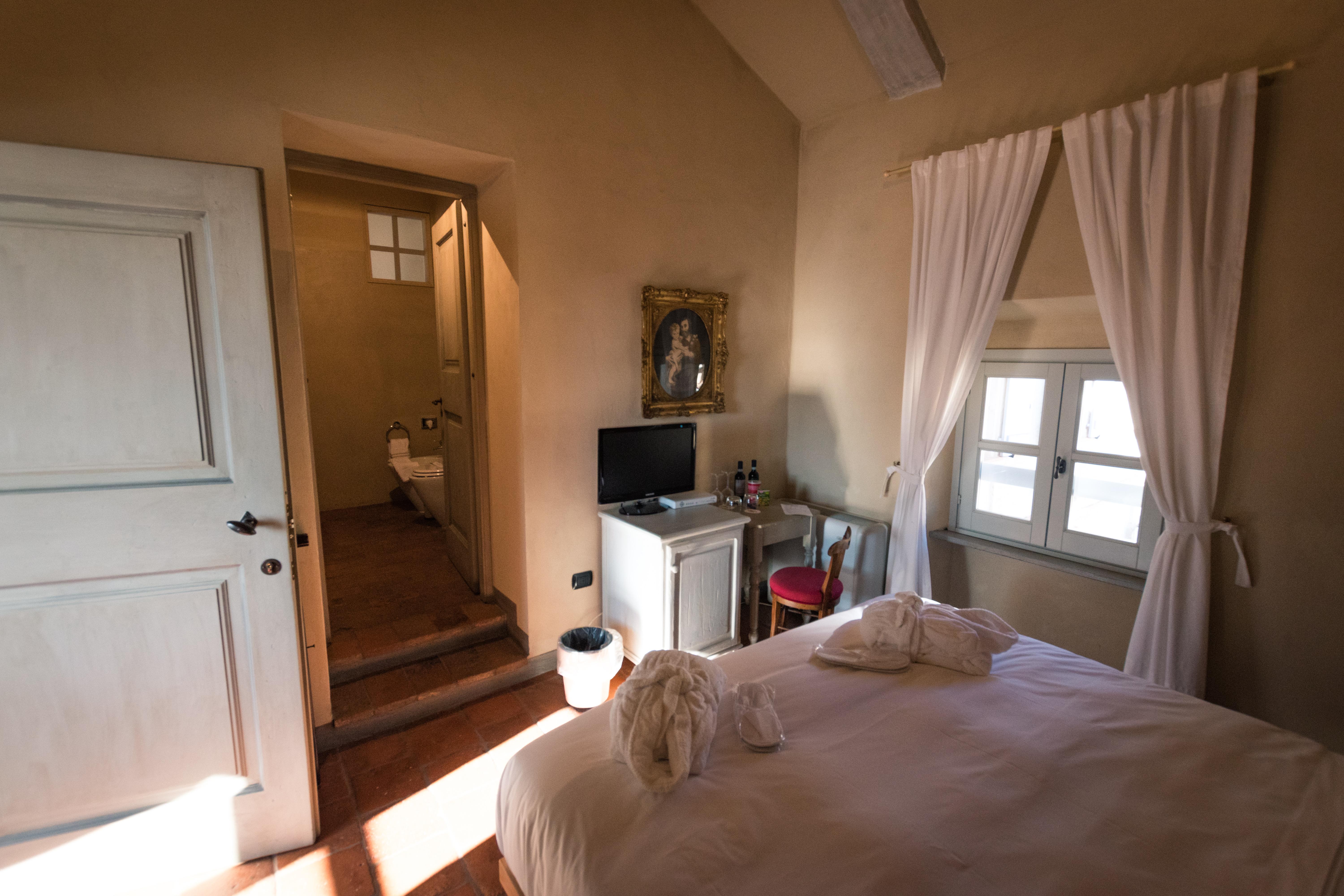 Antico Borgo Hotel Cuneo Eksteriør billede