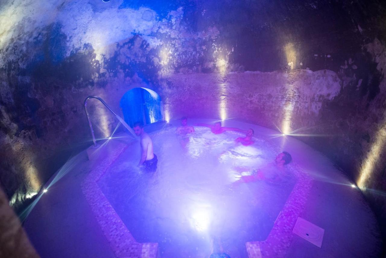 Antico Borgo Hotel Cuneo Eksteriør billede