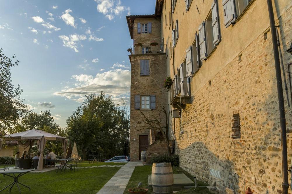 Antico Borgo Hotel Cuneo Eksteriør billede